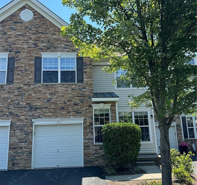 1st image of 21 Ford Court