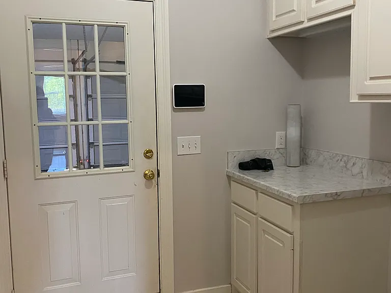 145 Linda Dr — Photo 8