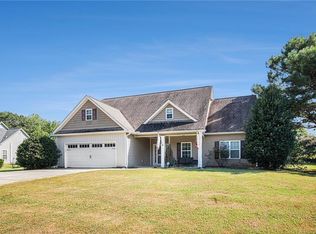 33 Earl North Rd, Newnan, GA 30263