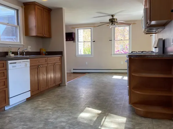 78 Nason St, Maynard, MA 01754