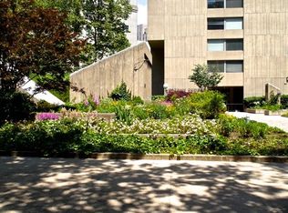 170 Park Row APT 6E, New York, NY 10038