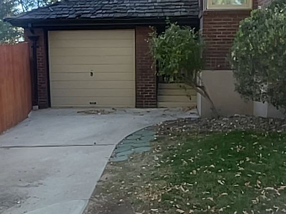 Street View - Garage and Side Home Entry