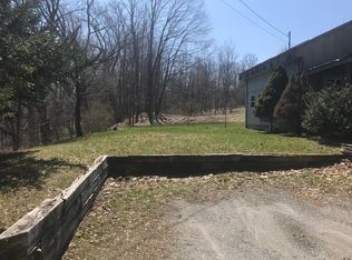 507 N State Rd, Cheshire, MA 01225