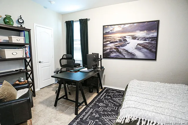 4215 Klein Mdws — Photo 37