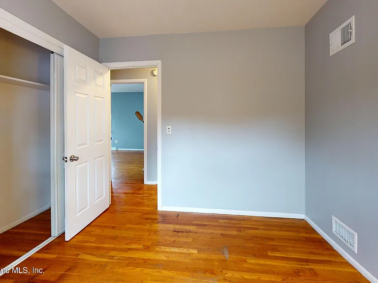 713 Tysens Ln — Photo 13