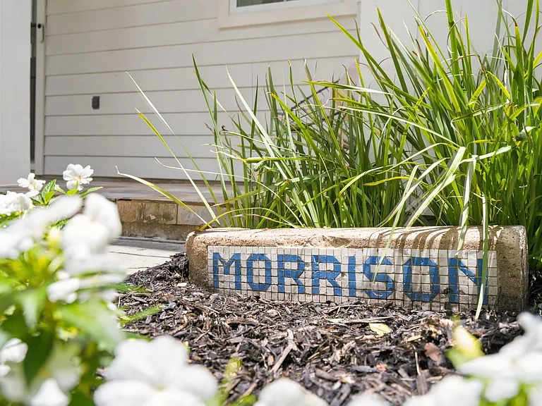 3118 Morrison St — Photo 2