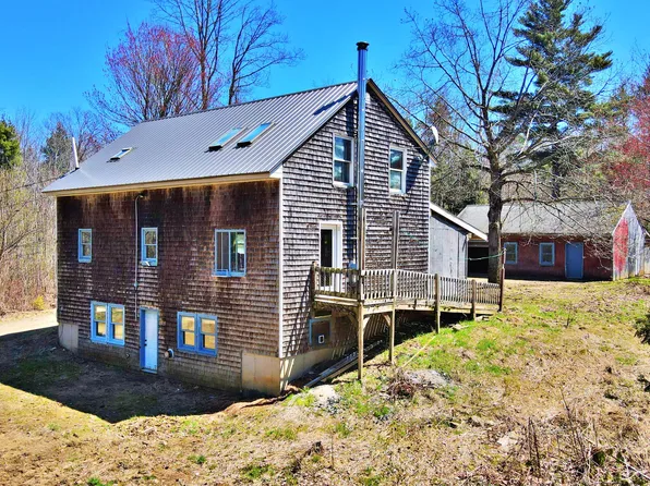 154 N Dixmont Road, Troy, ME 04987