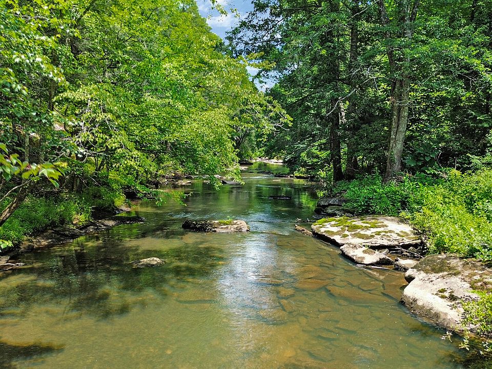 1st image of Noah Ln