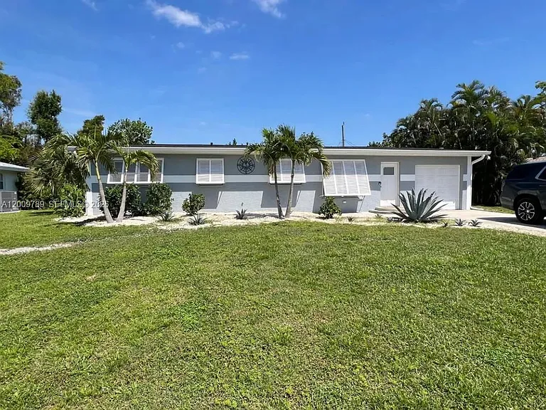 5221 York Ct — Photo 38