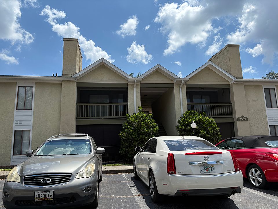1st image of 3555 Sable Palm Ln #7P