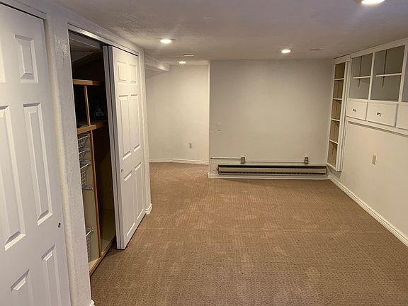 4th image of 829 E Browning Ave