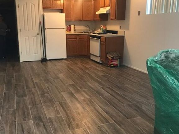 2nd image of 112 Darnell Ln