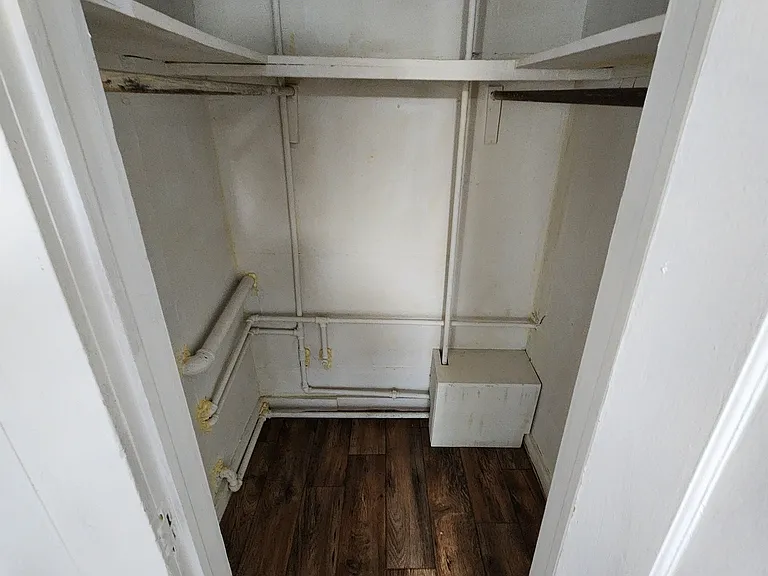 315 S Stonewall St — Photo 6