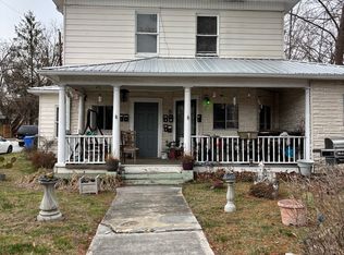 337 1st Ave W #6, Hendersonville, NC 28739