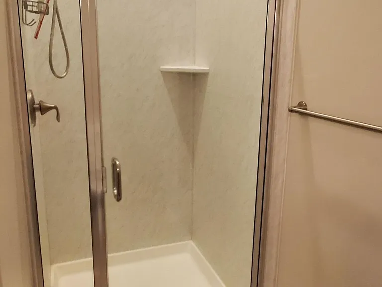 1103 W Emerald Pools Ln — Photo 13