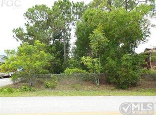 18700 Spruce Dr W, Fort Myers, FL 33967