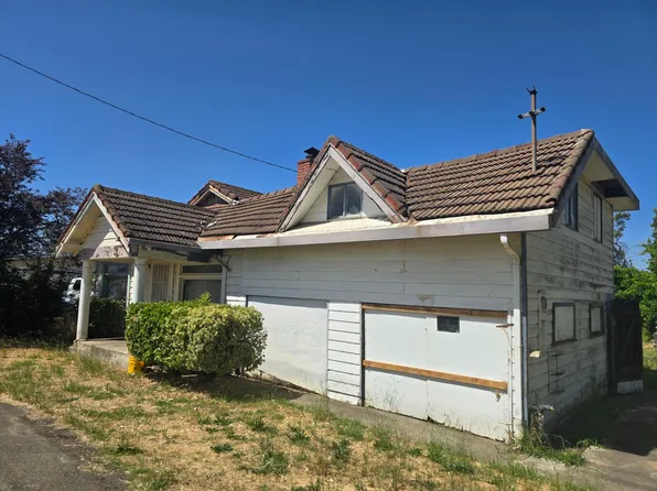 7590 Bradshaw Rd, Sacramento, CA 95829