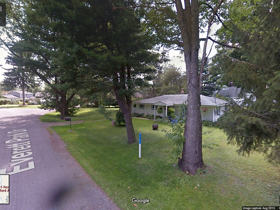2nd image of 4031 N Clifford Ave