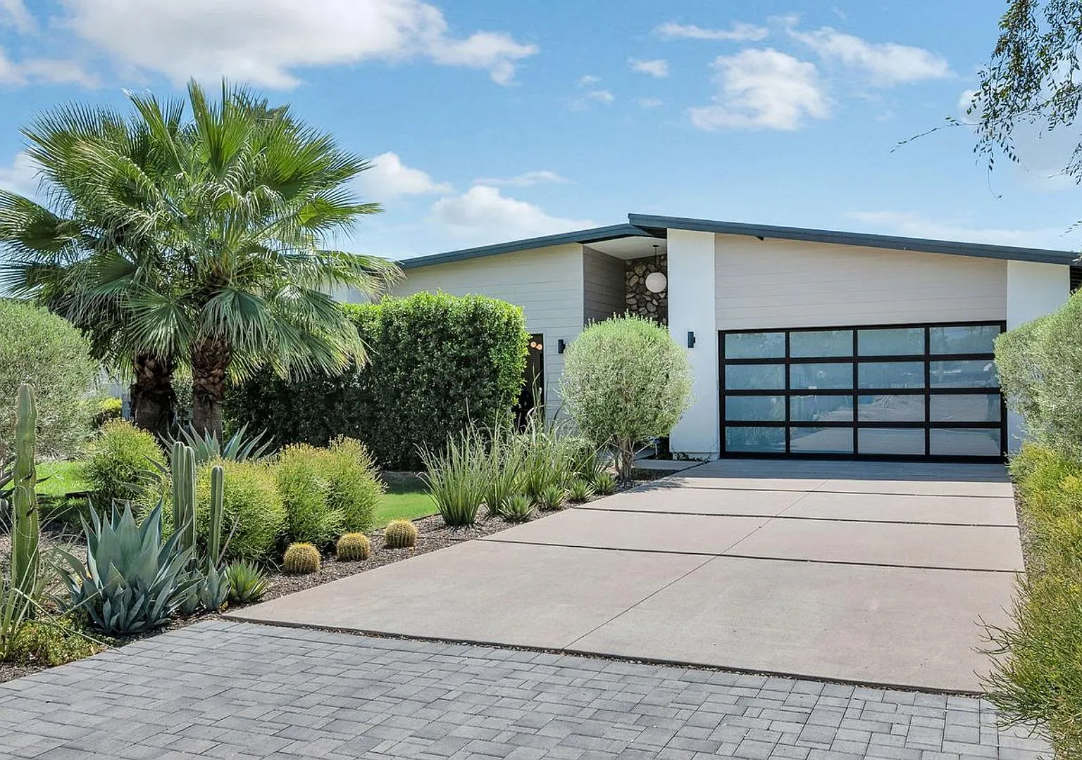Rates Vary: $7,495 - $14,995 — Photo 2