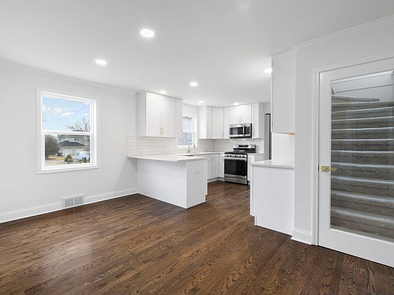 4th image of 9048 Oneill Dr