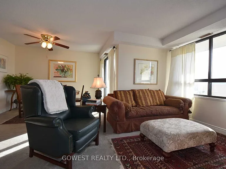 432 Main St E #1104 — Photo 10