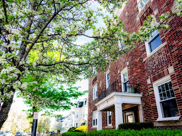 1 Atlantic St APT 1, Lynn, MA 01902