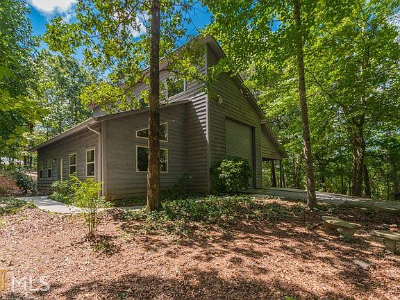 4th image of 1121 Meadowridge Dr