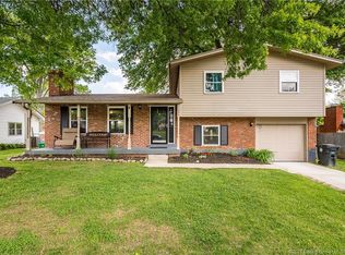 1004 Cliffwood Dr, New Albany, IN 47150