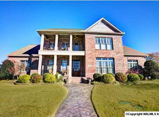 3118 Longshadow Way SE, Owens Cross Roads, AL 35763