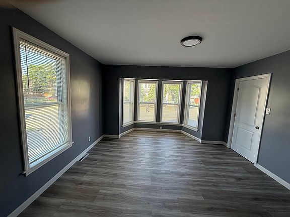 4th image of 798 Montello St #1A