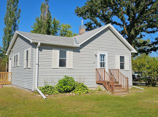 501 McKinley St SW, Staples, MN 56479