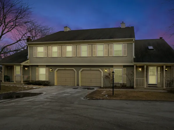 2611 College Hill Cir #52, Schaumburg, IL 60173