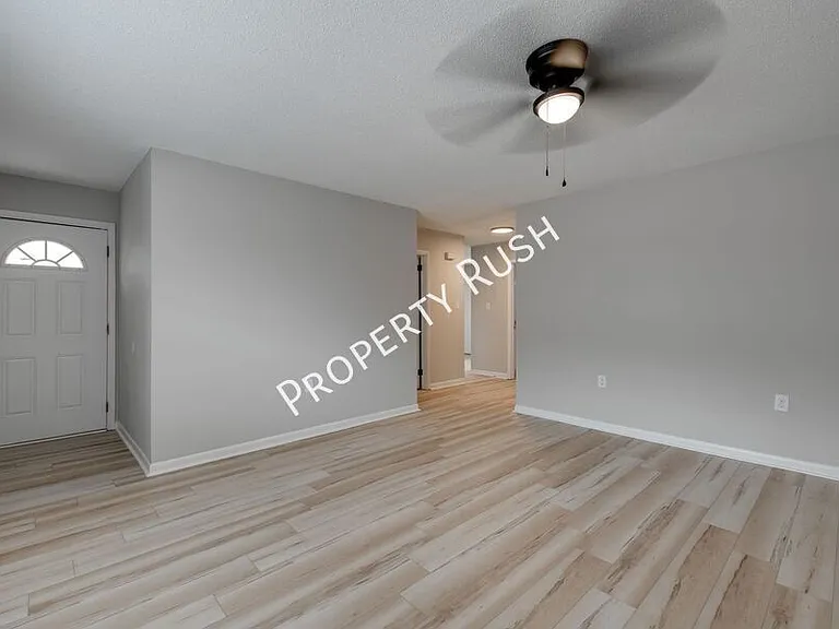 340 Alpine Dr #A — Photo 5