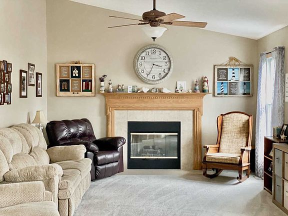 4th image of 633 Village Mill Dr
