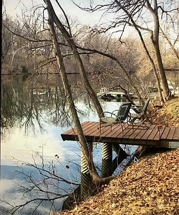 5th image of 8890 SW Lake Dr