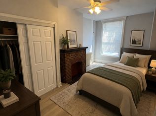 118 S Washington St APT 1, Baltimore, MD 21231