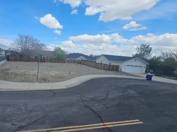 372 Kim Ct, Fernley, NV 89408