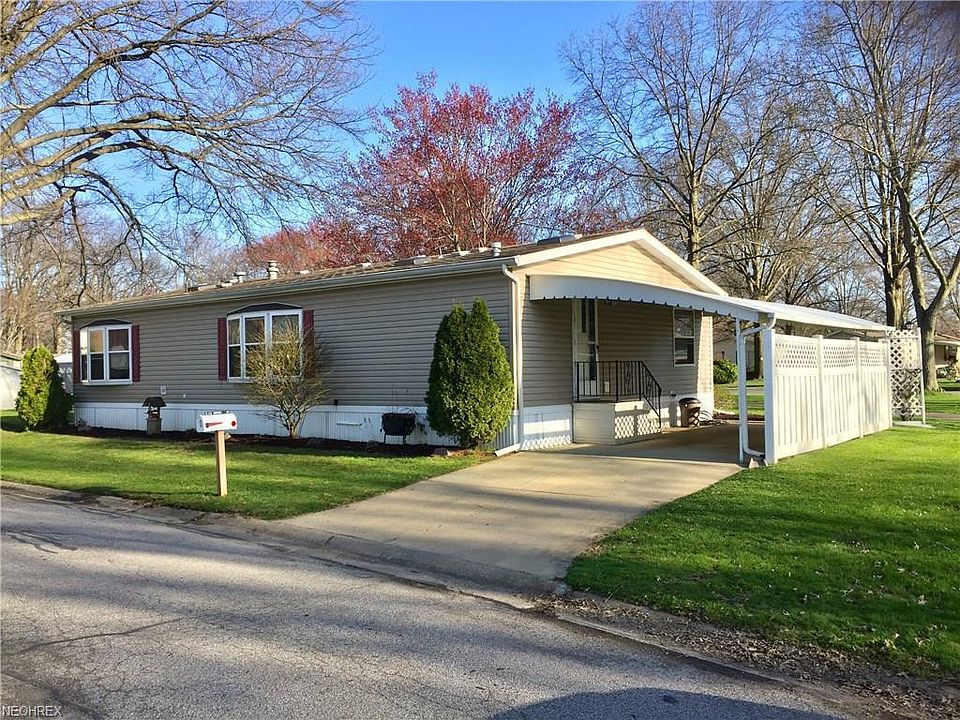 1st image of 10 Brightwood Dr #10