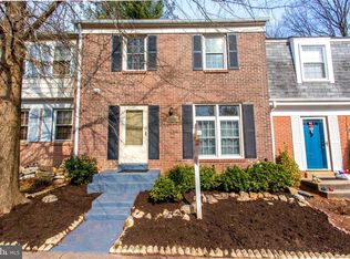 9530 Burdett Rd, Burke, VA 22015