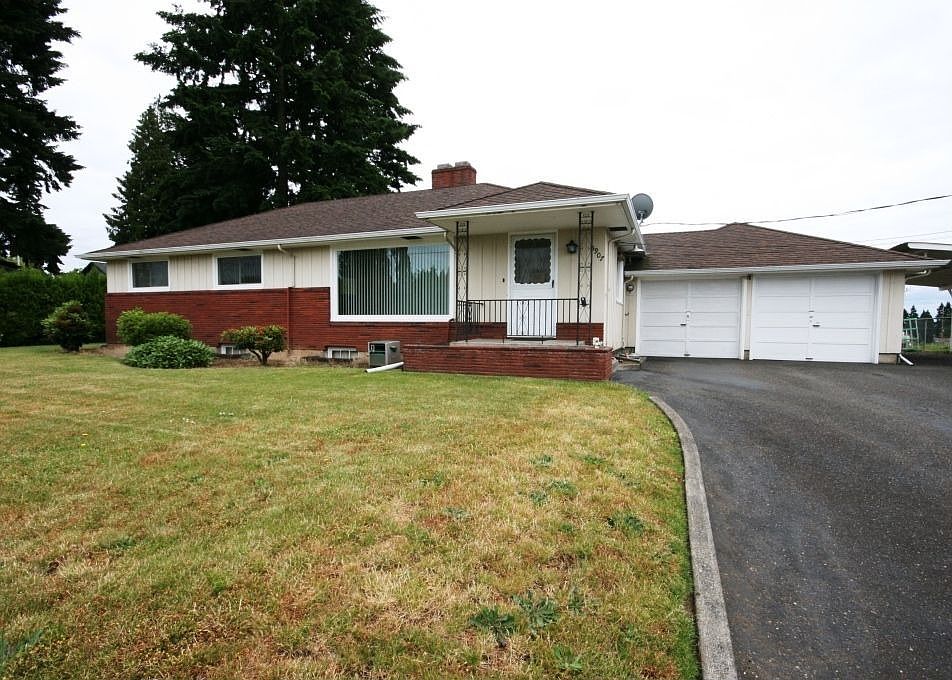 1st image of 5907 NE 63rd St