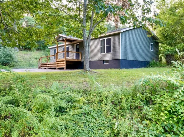 8 Stone Bridge Road, Durham, NY 12418