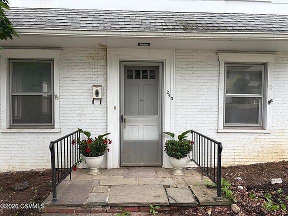2nd image of 253 3rd St