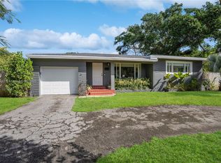 185 NW 115th St, Miami, FL 33168