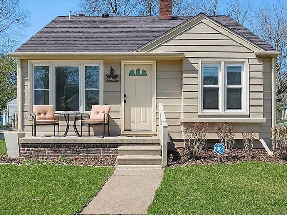 1st image of 2444 Academy St