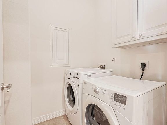4th image of 5345 Live Oak St