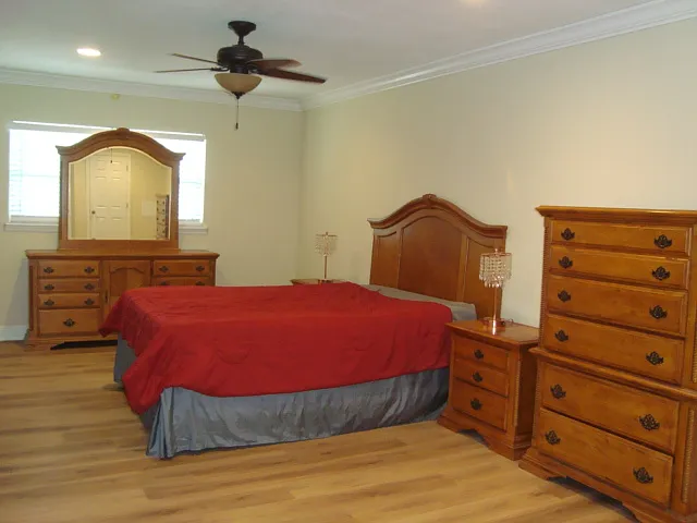 2234 Rose Ln — Photo 8