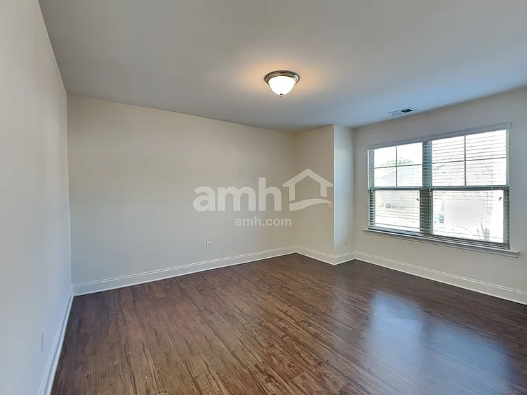 1337 Weatherbrook Cir — Photo 14