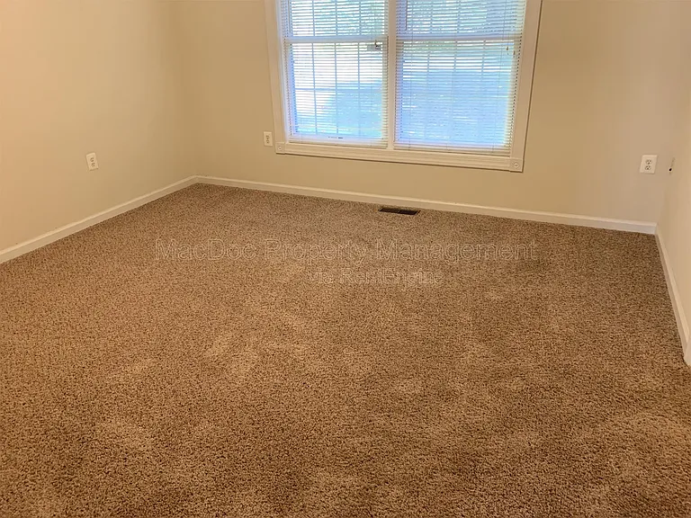 26327 Hill Rd — Photo 10