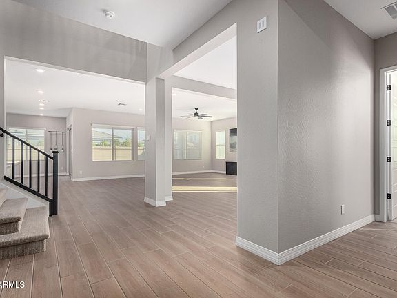 5th image of 20939 S 225TH Way