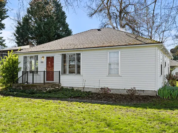 789 Pittview Ave, Central Pt, OR 97502